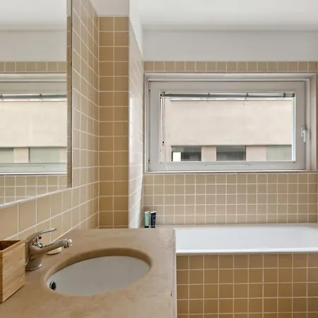 Beautiful 2 Bedroom In Bairro Alto Daire *