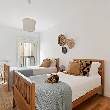 Daire Beautiful 2 Bedroom In Bairro Alto