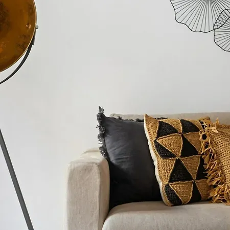 Beautiful 2 Bedroom In Bairro Alto * Lissabon
