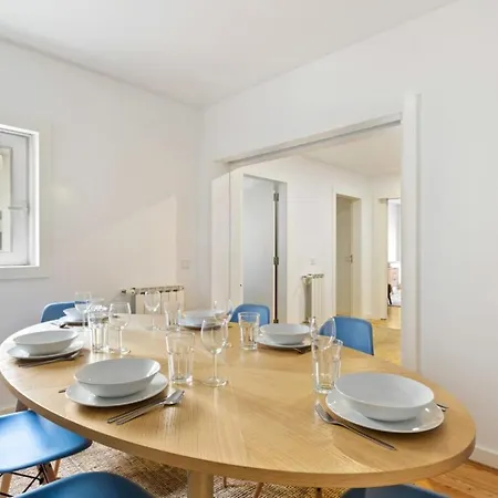 Beautiful 2 Bedroom In Bairro Alto * Lisboa