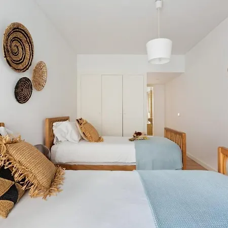 Beautiful 2 Bedroom In Bairro Alto 아파트